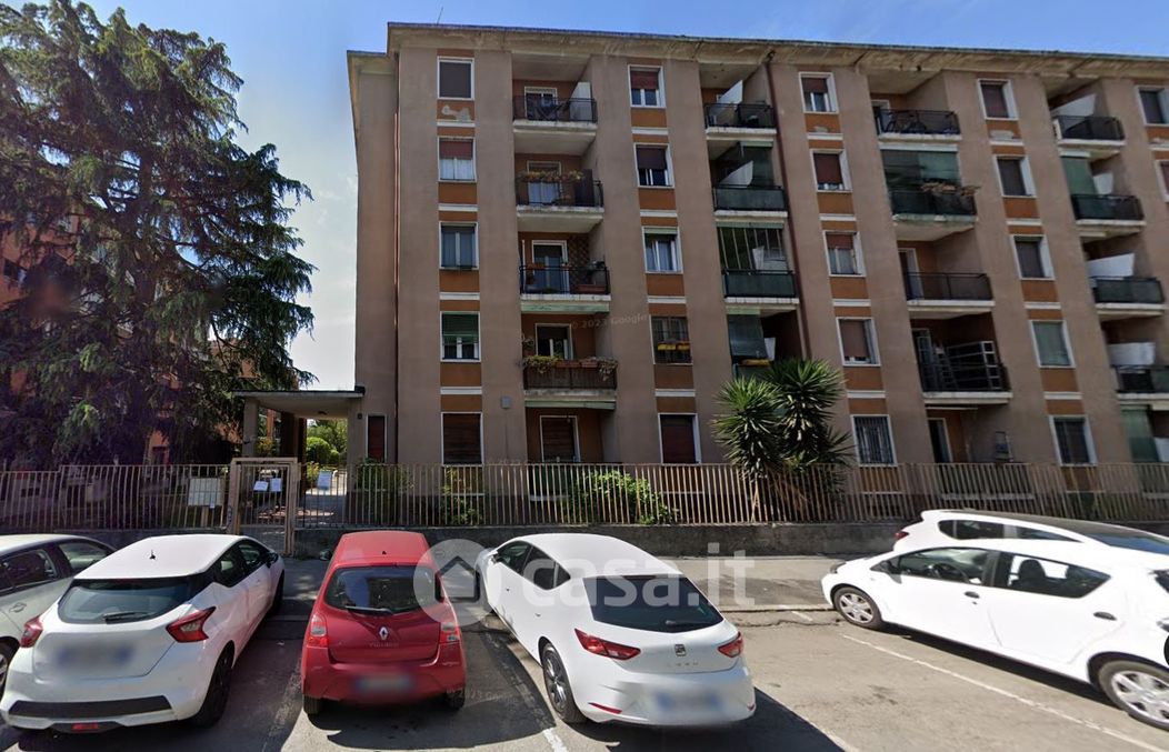 Appartamento in Vendita in Via Orbetello 4 a Milano