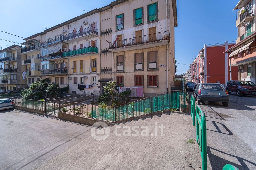 Appartamento in Vendita in Via Pietro Da Messina 18 a Messina