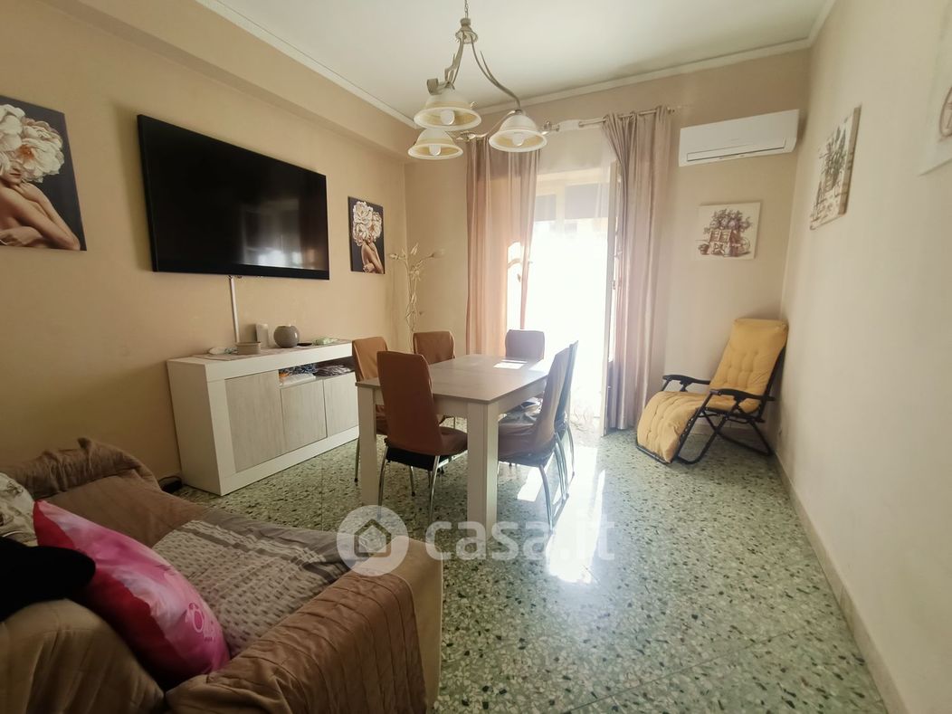 Appartamento in Affitto in Via Nino Bixio 28 a Palermo