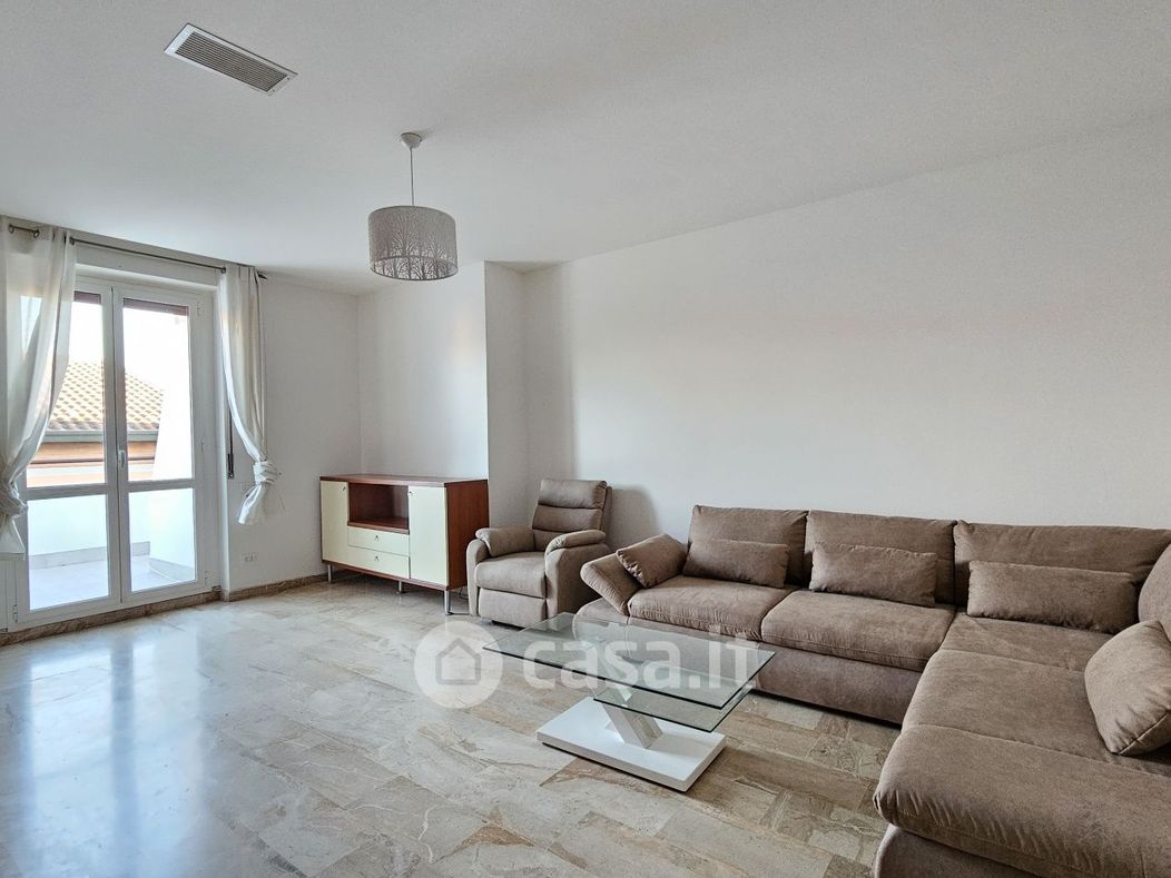 Appartamento in Vendita in Via G. Mazzini 49 a Pontirolo Nuovo