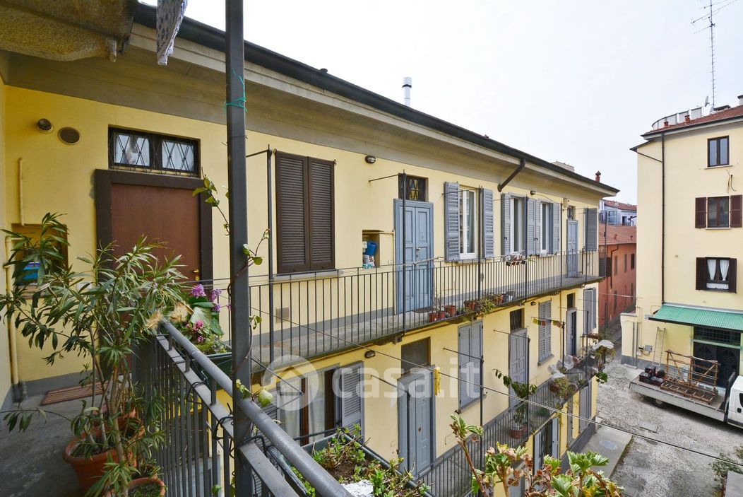 Appartamento in Affitto in Corso San Gottardo 15 a Milano