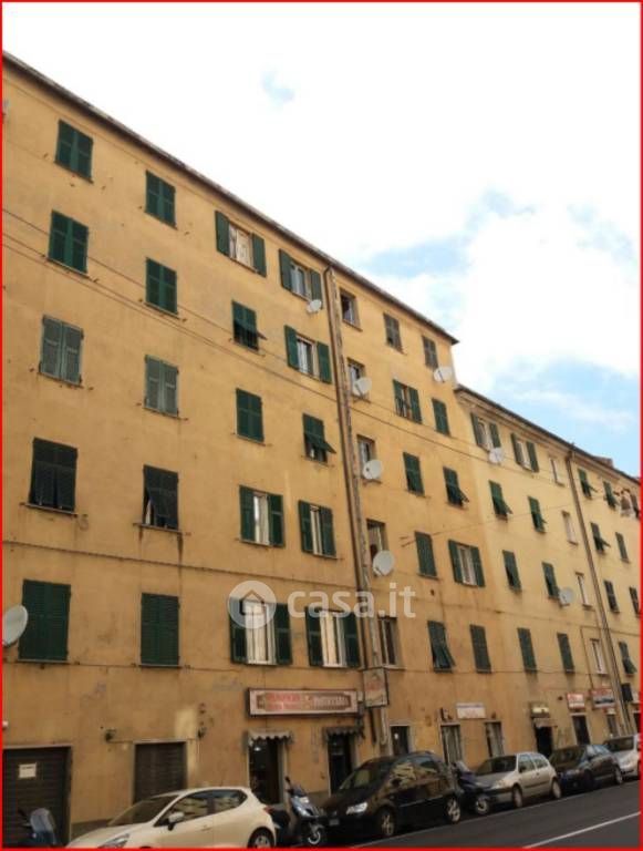 Appartamento in Vendita in Via Rivarolo 86 r a Genova