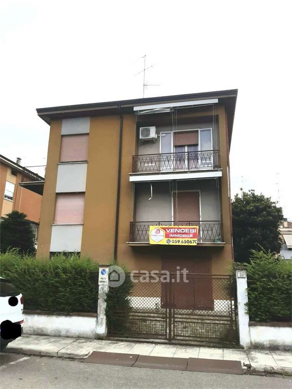 Casa Bi/Trifamiliare in Vendita in Via Luca della Robbia 3 A a Carpi