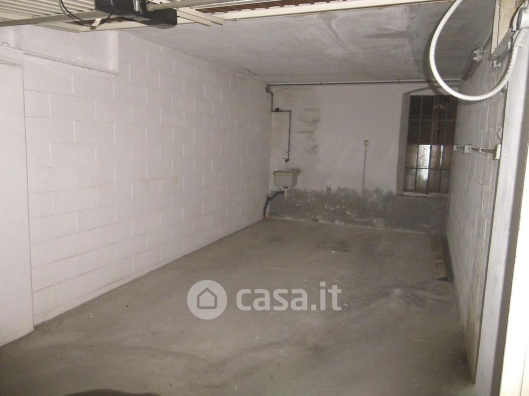 Garage/Posto auto in Affitto in a Camogli