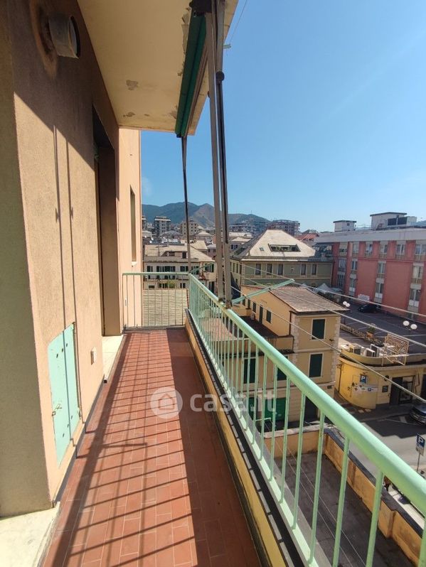 Appartamento in Vendita in Via CATALANI a Genova