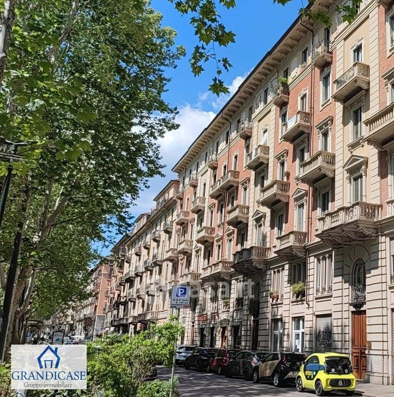 Appartamento in Vendita in Corso Regina Margherita 72 a Torino