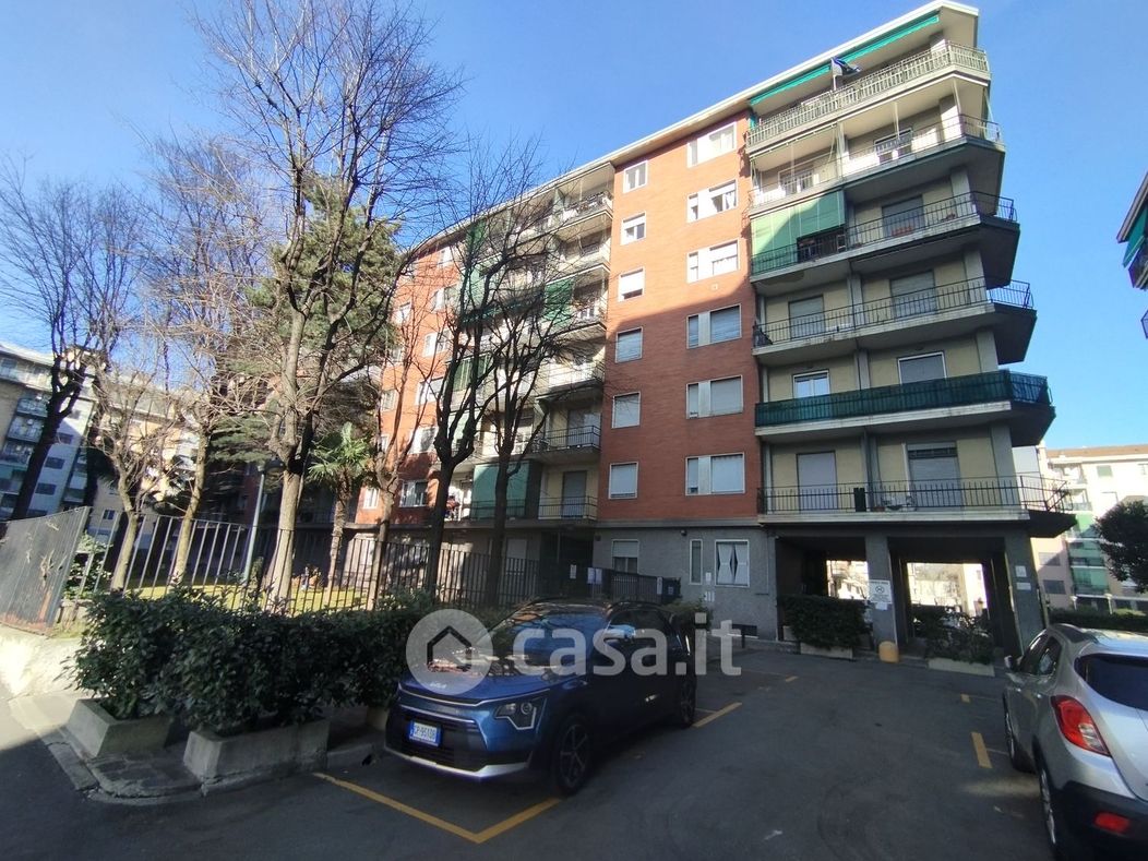 Appartamento in Vendita in Via Carlo Marochetti a Milano
