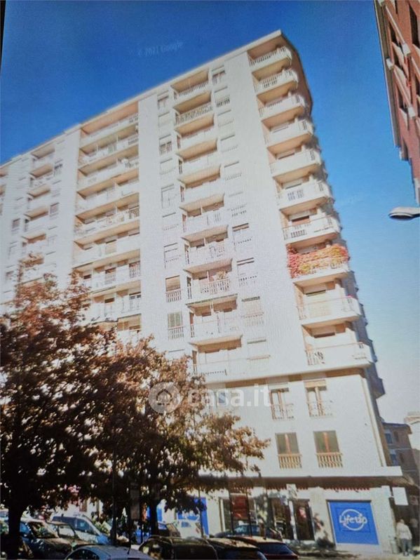 Appartamento in Vendita in Piazza Giosuè Carducci a Alessandria