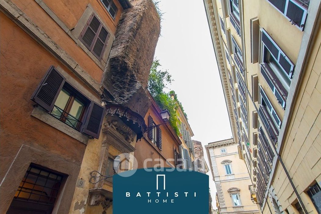 Appartamento in Affitto in Via dell'Arco della Ciambella a Roma