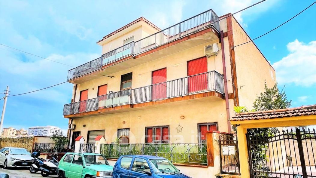 Appartamento in Vendita in Via San Ciro 150 a Palermo