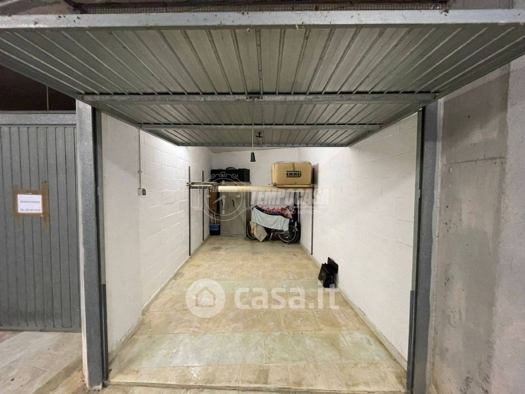 Garage/Posto auto in Vendita in Via Isonzo 37 a Loano