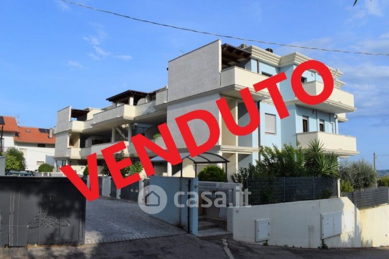Appartamento in Vendita in Strada Vicinale Colle Cervone a Pescara
