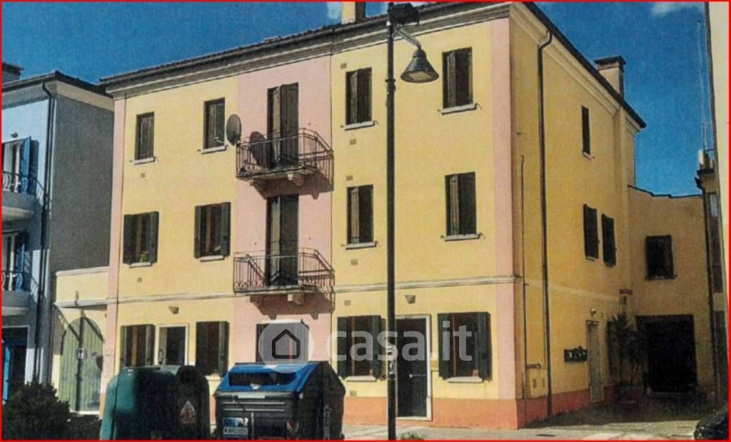 Appartamento in Vendita in Via Roma 18 a Cavarzere