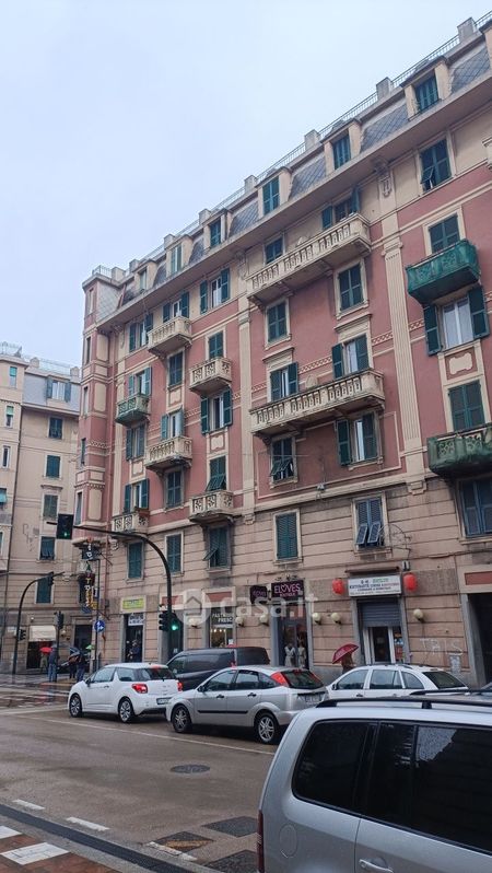Appartamento in Vendita in Via Cornigliano 34 a Genova
