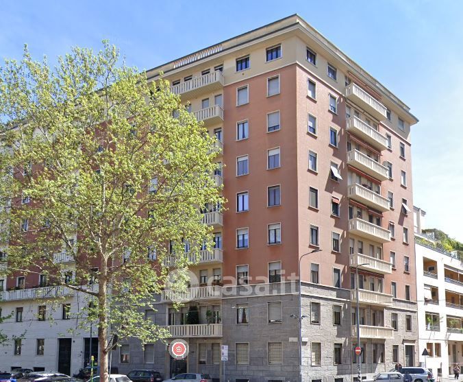 Appartamento in Vendita in Via Osoppo 11 a Milano
