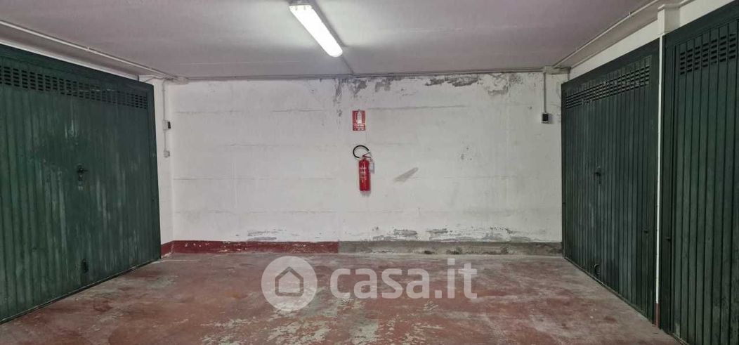 Garage/Posto auto in Vendita in Via Maiolo 4 a Alassio