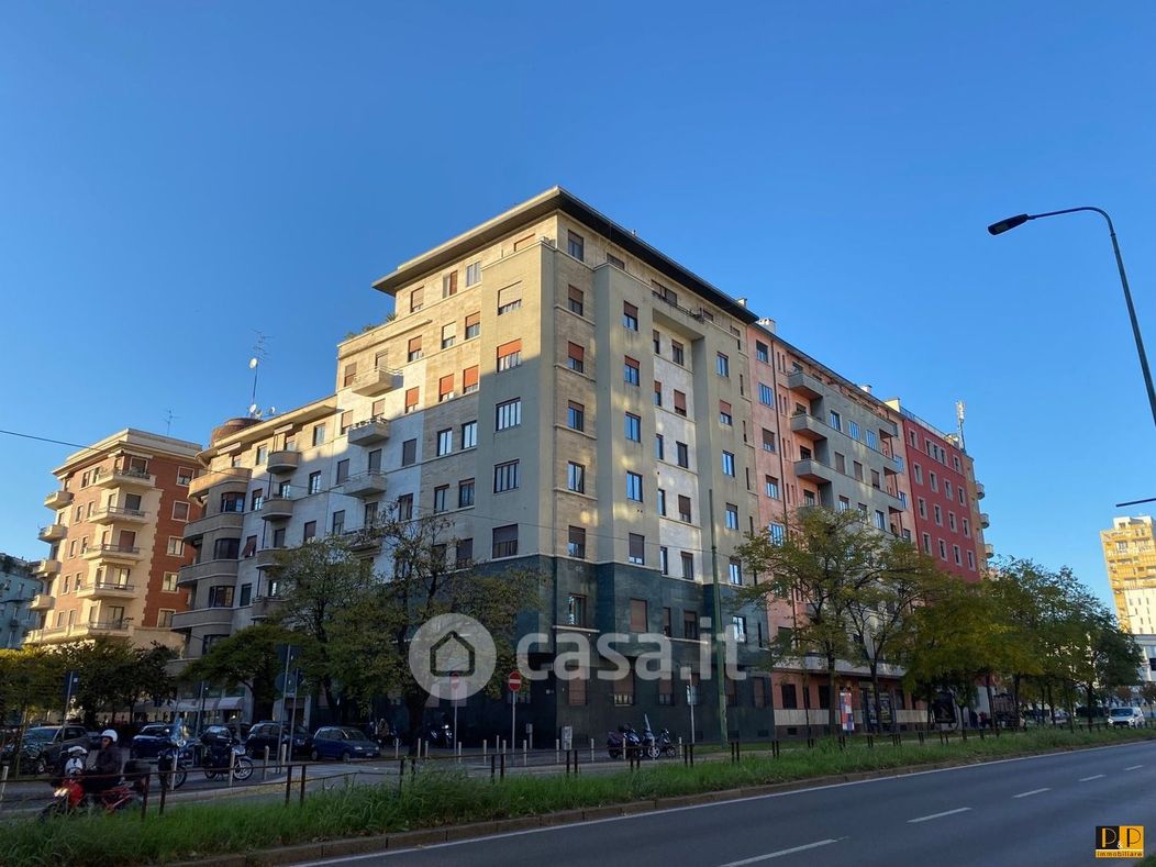 Appartamento in Vendita in Via Monte Amiata 2 a Milano