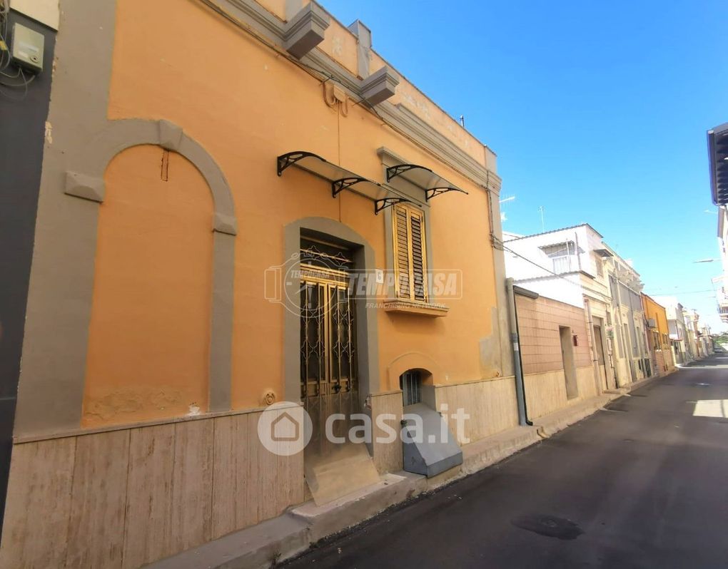Casa indipendente in Vendita in Via Marsala a Bari