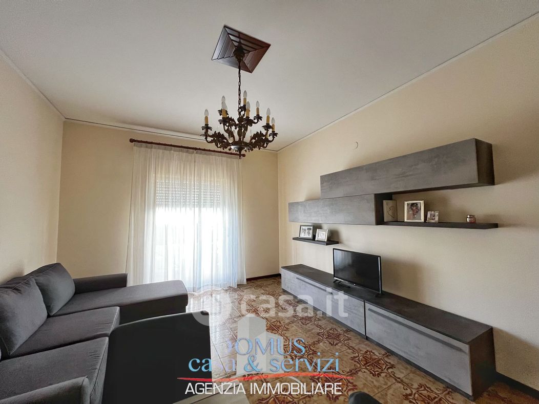 Appartamento in Vendita in Via Vincenzo Petrigni 19 a Palermo