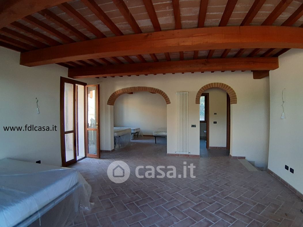 Casa indipendente in Vendita in pisana a Casciana Terme Lari