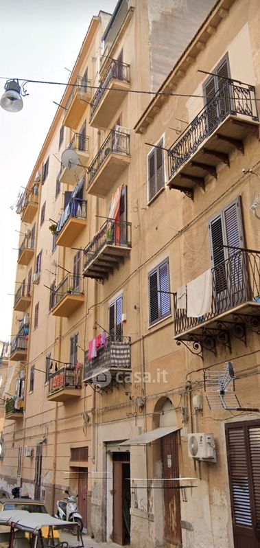 Appartamento in Vendita in Via Agostino Gallo a Palermo