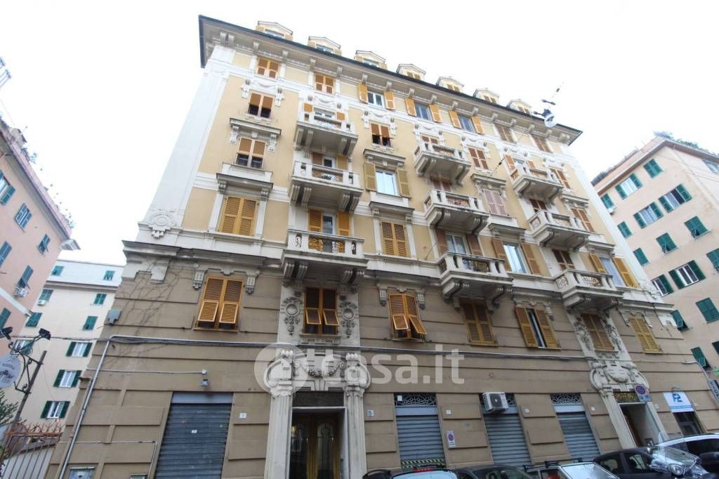 Appartamento in Vendita in Via Teodosia 1 B a Genova