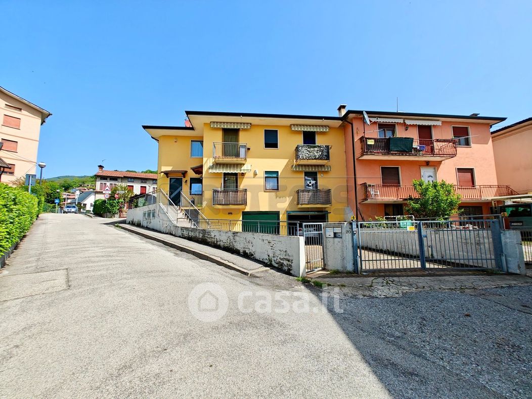 Appartamento in Vendita in Via Castretta 20 a Cornedo Vicentino