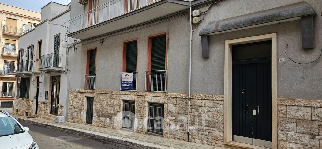 Appartamento in Vendita in Via Savonarola 44 a Putignano