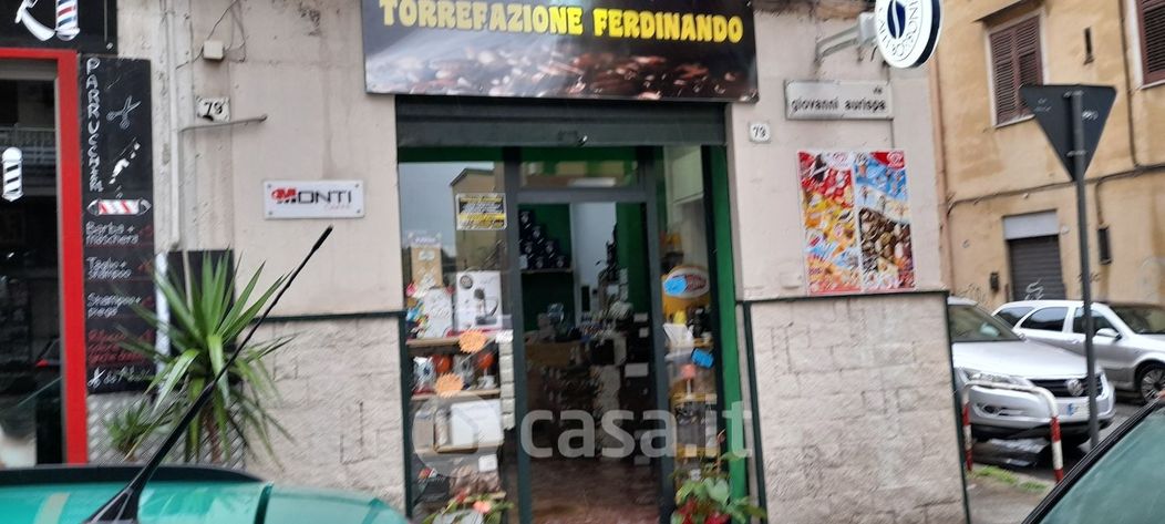 Negozio/Locale commerciale in Vendita in Via Giovanni Aurispa 79 a Palermo