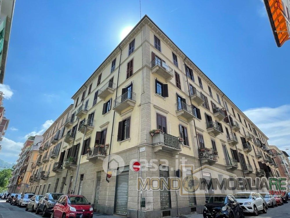 Appartamento in Vendita in Via Cellini 28 a Torino