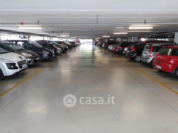Garage/Posto auto in Vendita in Viale Stazione a Venezia