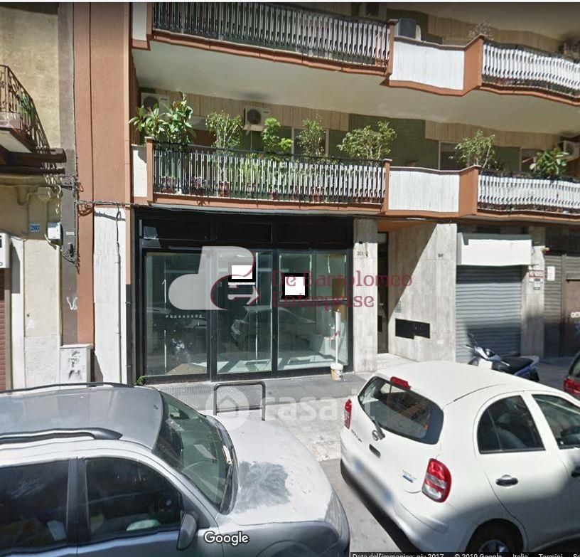 Negozio/Locale commerciale in Affitto in Via Trevisani 201 a Bari