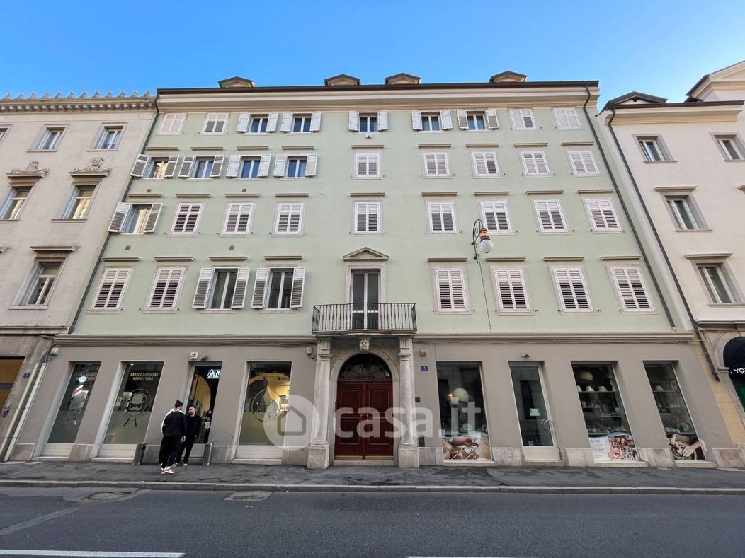 Appartamento in Vendita in Via Mazzini 5 a Trieste