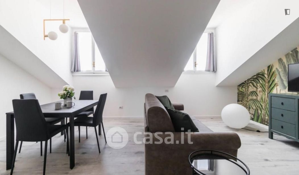 Appartamento in Affitto in Via della Commenda a Milano