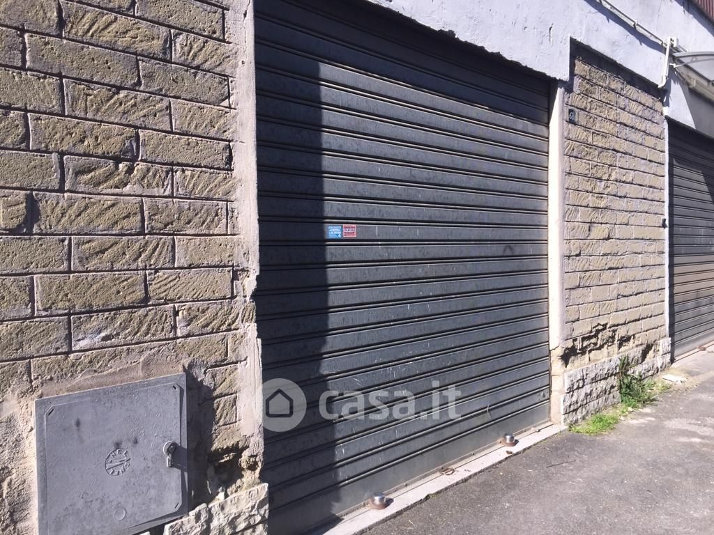 Garage/Posto auto in Affitto in Ticino a Monterotondo