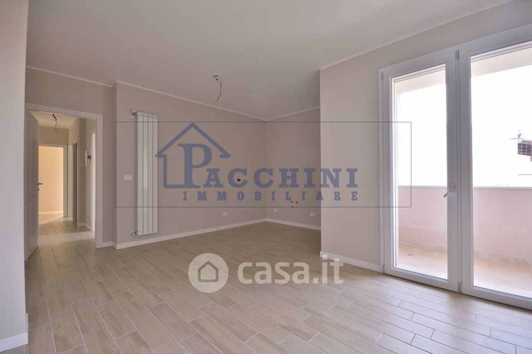 Appartamento in Vendita in Via Castagnolo a Pisa