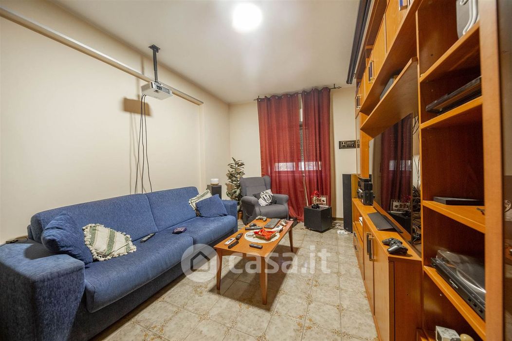 Appartamento in Vendita in Via Vitaliti 24 a Catania