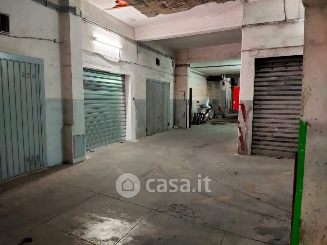 Garage/Posto auto in Vendita in MAESTRI DEL LAVORO a Palermo