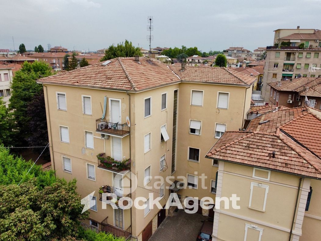 Appartamento in Vendita in Via Cagliari 8 a Parma