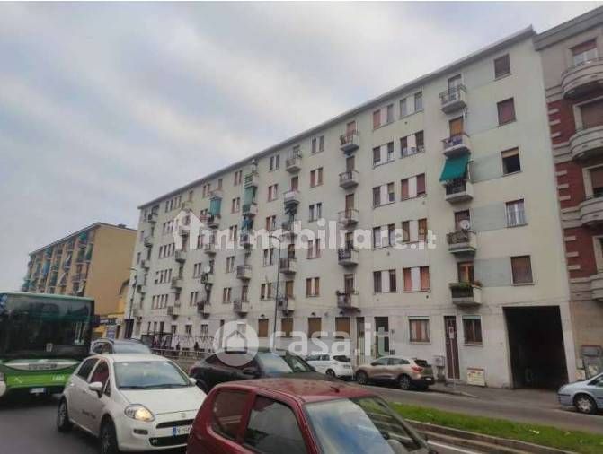 Appartamento in Vendita in Via Santa Rita da Cascia a Milano