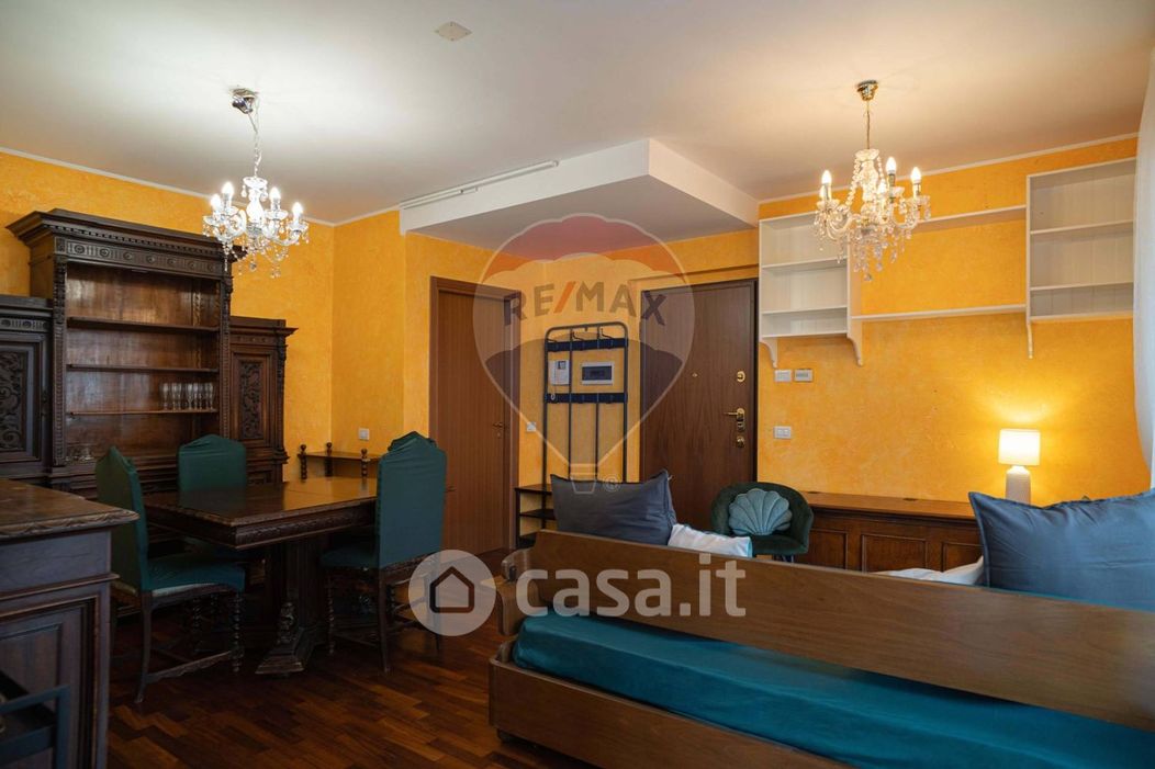 Appartamento in Affitto in Via Abruzzi 62 a Legnano