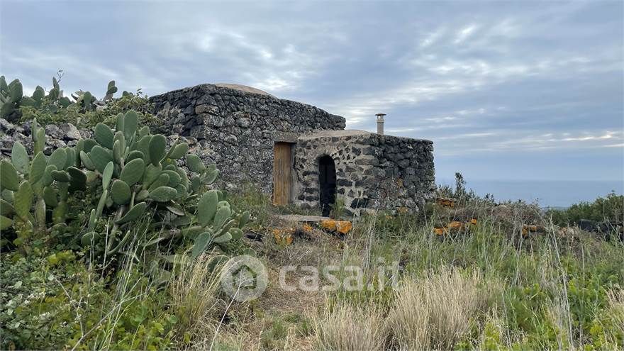 Rustico/Casale in Vendita in a Pantelleria