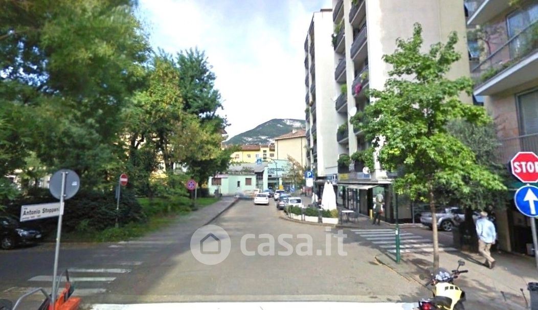 Appartamento in Vendita in Piazza Generale Antonio Cantore 21 a Trento