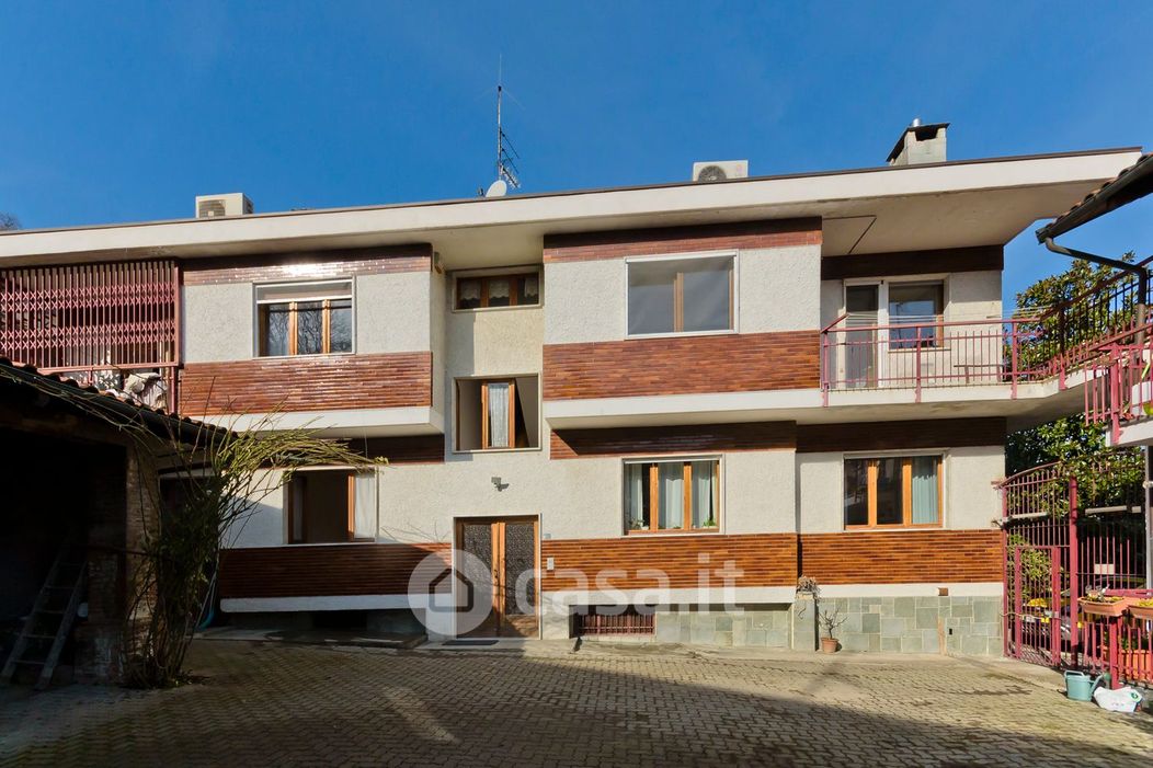 Appartamento in Vendita in Strada Val San Martino 58 a Torino