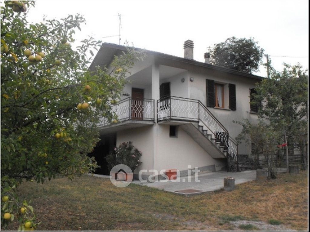 Casa indipendente in Vendita in caffaraccia a Borgo Val di Taro