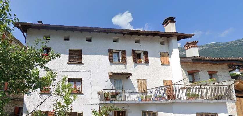 Casa indipendente in Vendita in Località Soffranco a Longarone