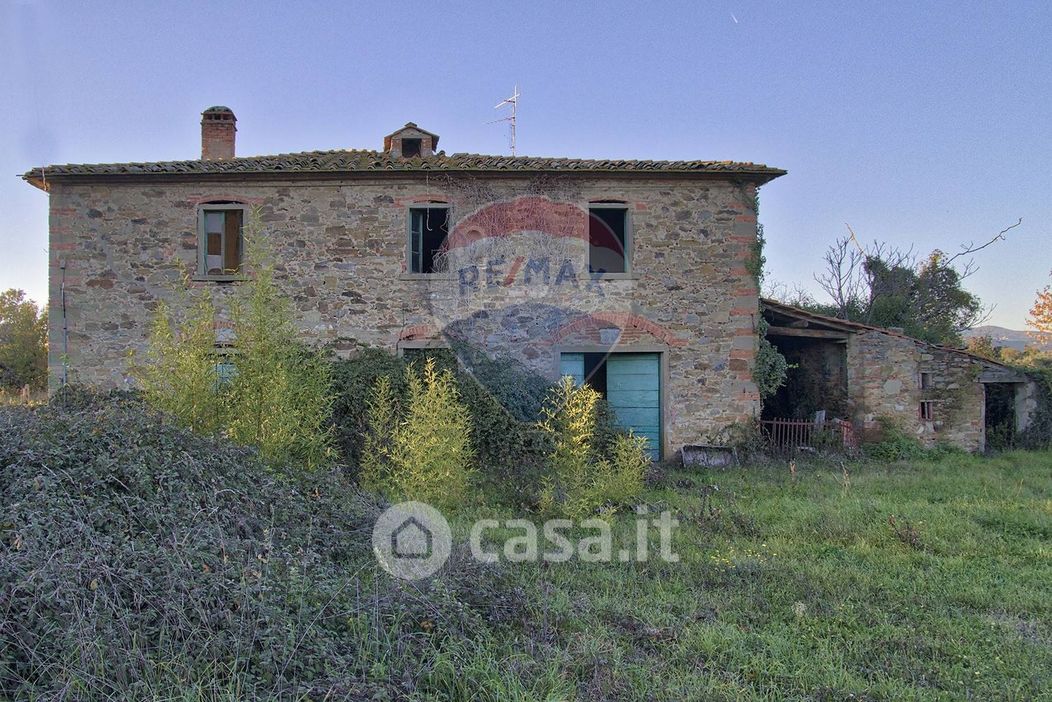 Casa indipendente in Vendita in Via del Maspino a Arezzo