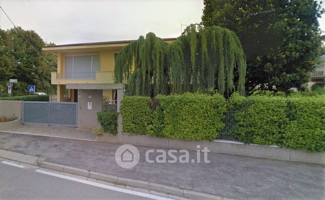 Casa indipendente in Vendita in Via Veneto a Castegnero