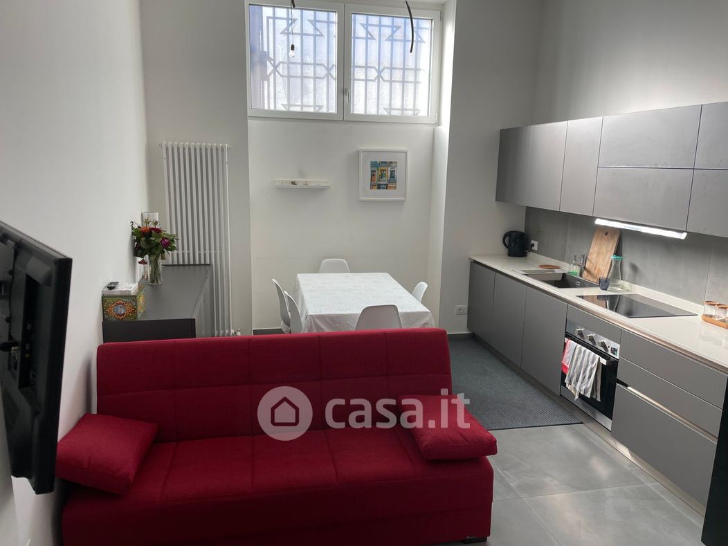 Appartamento in Vendita in Via Foppa 6 a Milano