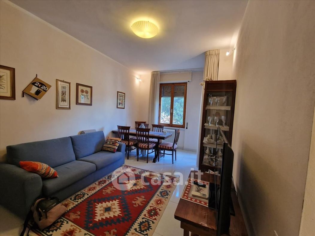 Appartamento in Vendita in Via Ambrogio Sansedoni 11 a Siena